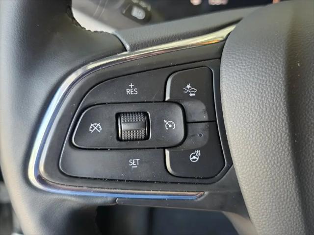 2025 Buick NV Avenir FWD