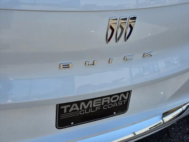 2025 Buick NV Avenir FWD