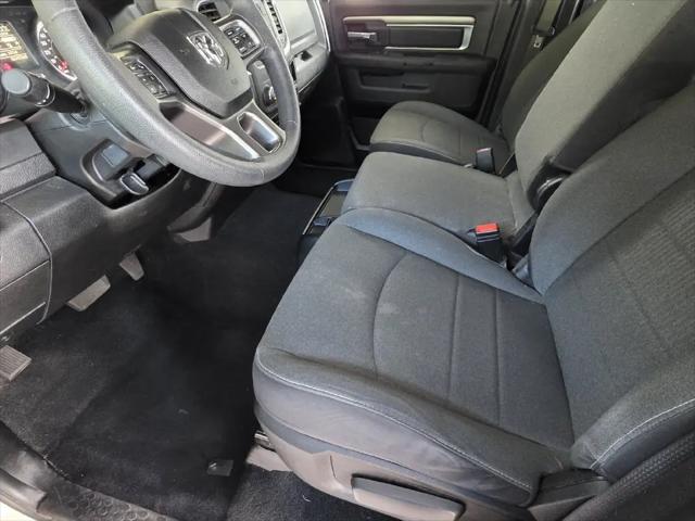 2024 Ram 1500 Classic Warlock Crew Cab 4x2 57 Box