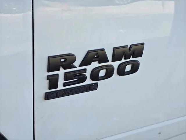 2024 Ram 1500 Classic Warlock Crew Cab 4x2 57 Box