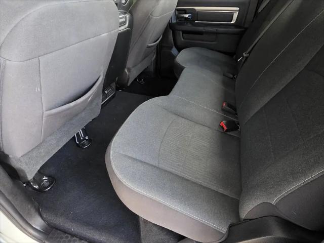 2024 Ram 1500 Classic Warlock Crew Cab 4x2 57 Box