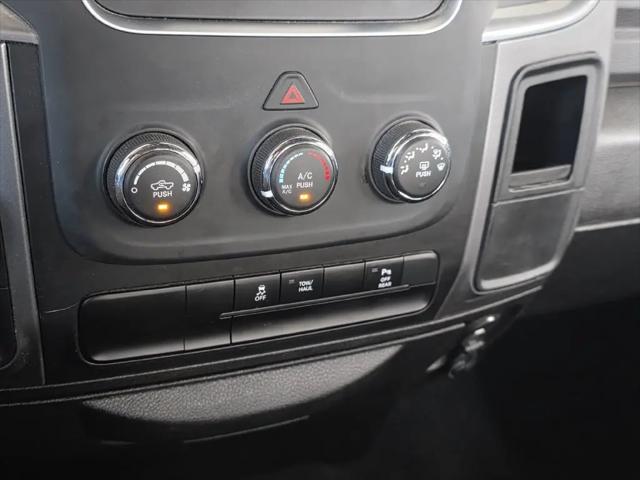 2024 Ram 1500 Classic Warlock Crew Cab 4x2 57 Box