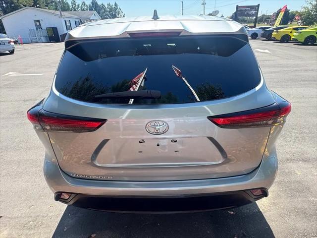 2021 Toyota Highlander L