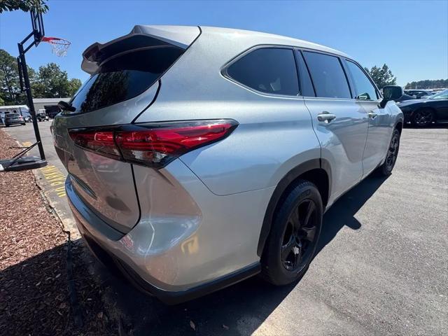 2021 Toyota Highlander L