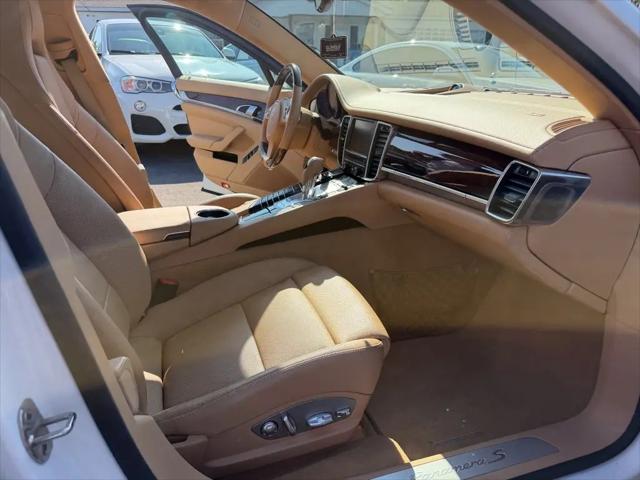 2012 Porsche Panamera S