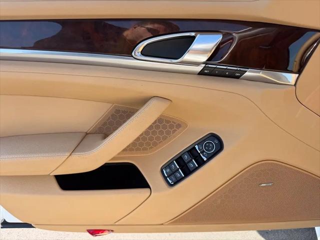 2012 Porsche Panamera S