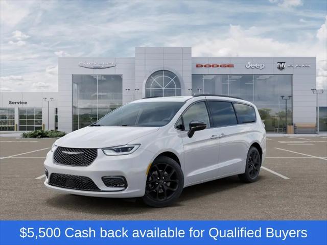 2026 Chrysler Pacifica Limited for sale in Brighton, MI