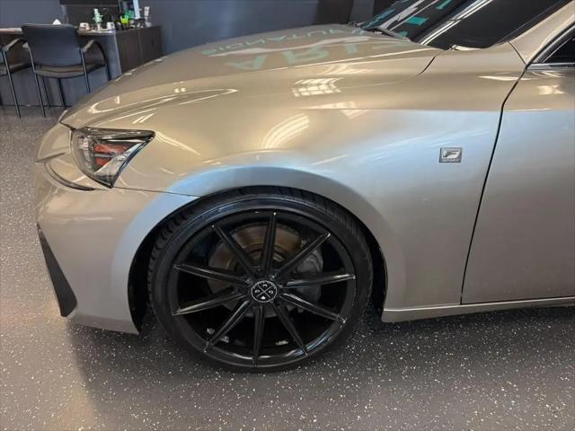 2017 Lexus IS 200t IS Turbo
