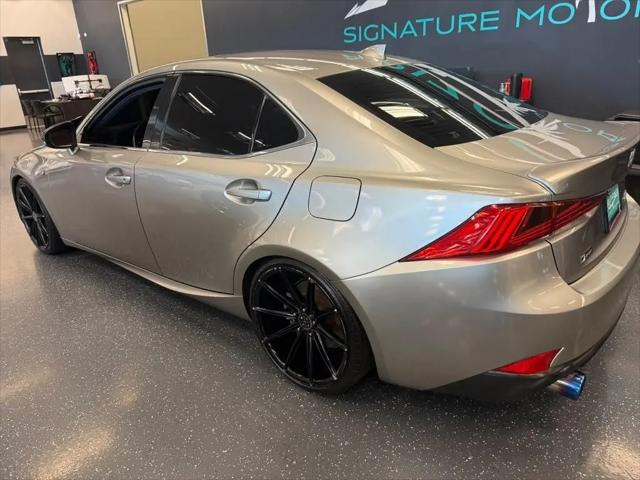 2017 Lexus IS 200t IS Turbo