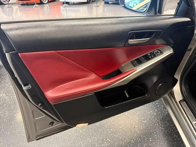 2017 Lexus IS 200t IS Turbo