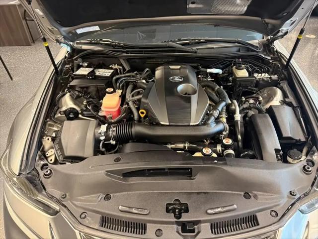 2017 Lexus IS 200t IS Turbo