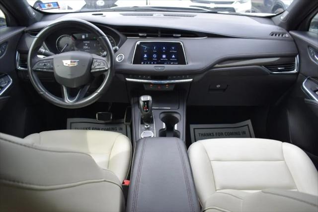 2019 Cadillac XT4 Sport