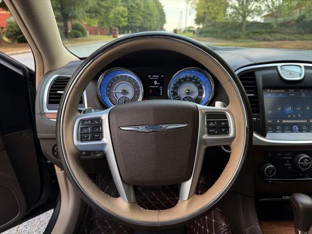 2012 Chrysler 300 Luxury Series