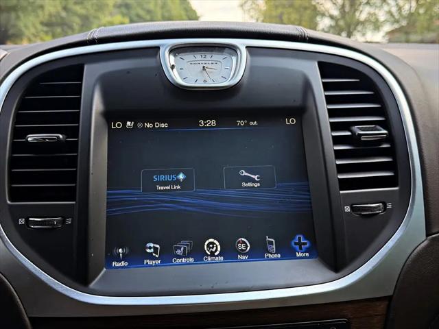 2012 Chrysler 300 Luxury Series