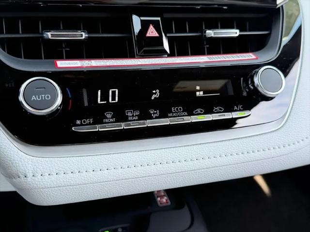 2027 Toyota Corolla SE