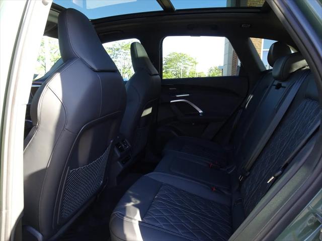 2025 Audi SQ5 Prestige TFSI quattro S tronic