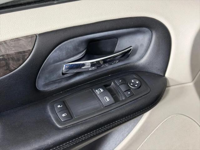 2011 Dodge Grand Caravan SE/SXT