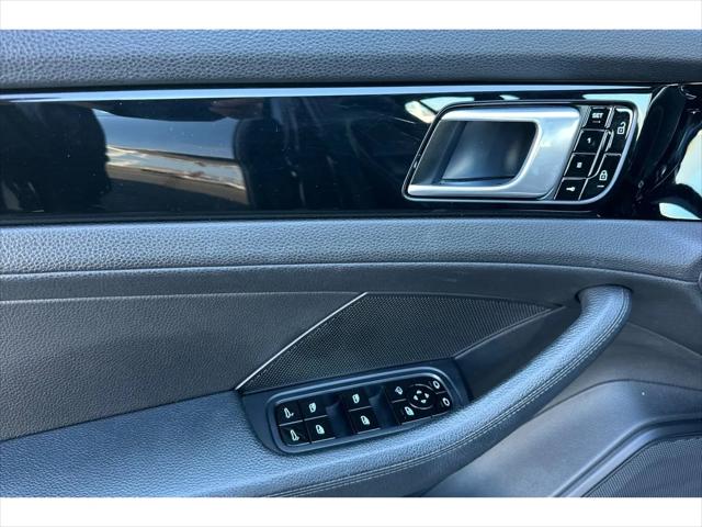 2019 Porsche Panamera 4
