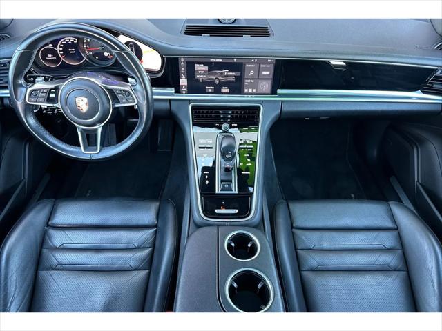 2019 Porsche Panamera 4