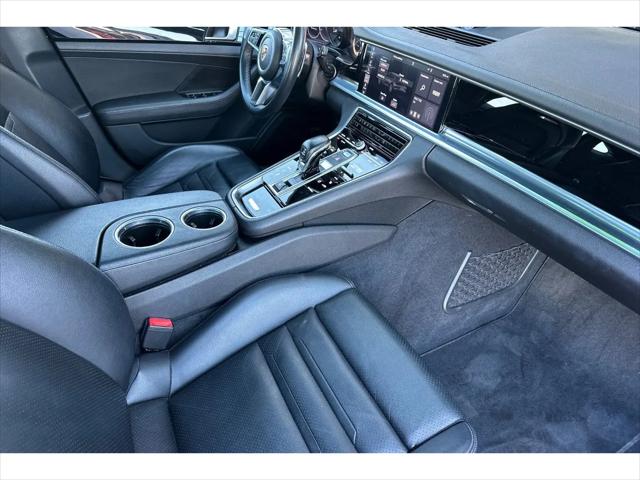 2019 Porsche Panamera 4