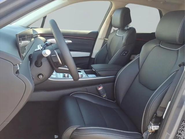 2027 Genesis GV70 2.5T Advanced