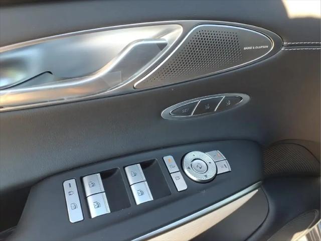 2027 Genesis GV70 2.5T Advanced