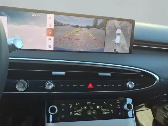 2027 Genesis GV70 2.5T Advanced
