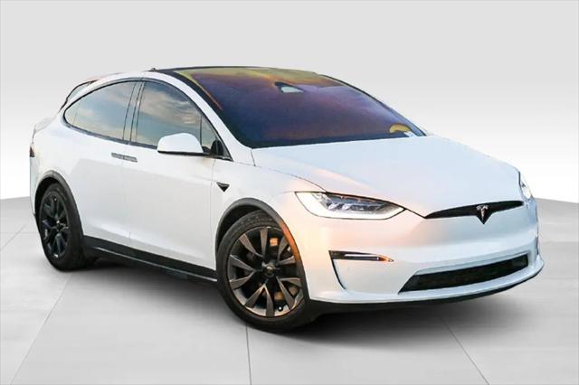 2023 Tesla Model X Standard Range