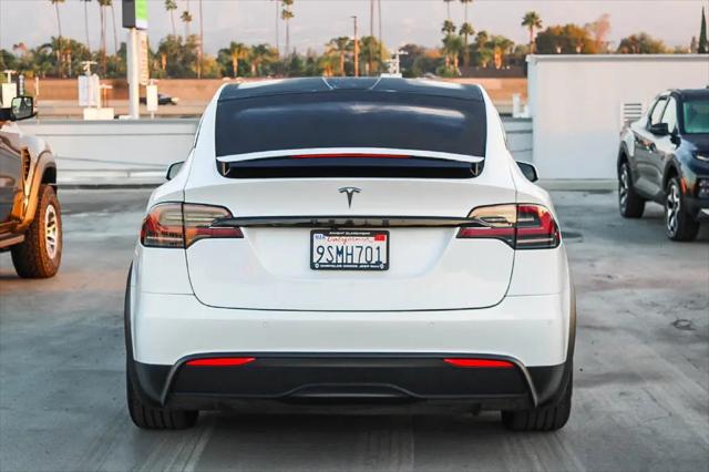 2023 Tesla Model X Standard Range