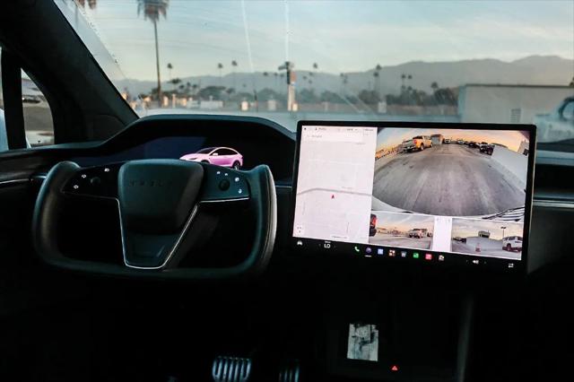 2023 Tesla Model X Standard Range