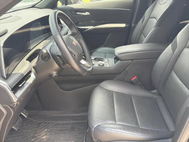2025 Cadillac XT4 FWD Sport
