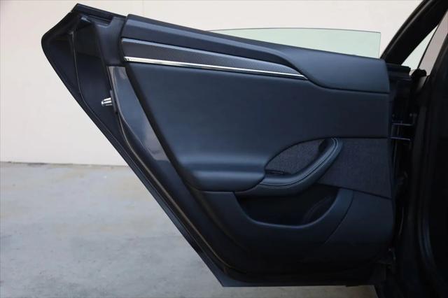 2021 Tesla Model S Plaid Tri Motor All-Wheel Drive