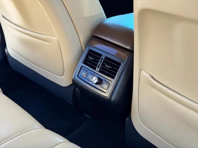 2013 Toyota Avalon Limited
