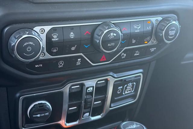 2022 Jeep Gladiator Sport