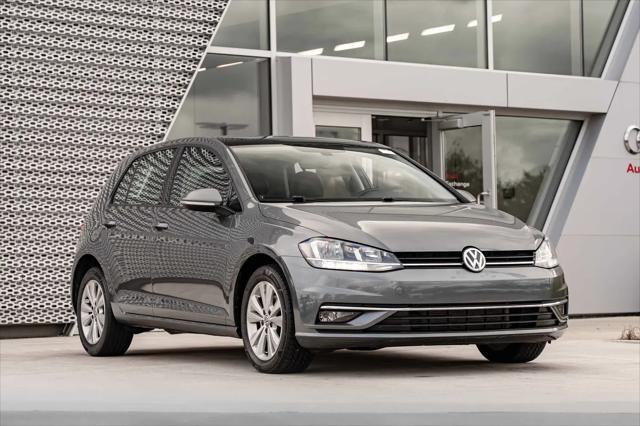 2018 Volkswagen Golf TSI SE for sale in St. Charles, IL