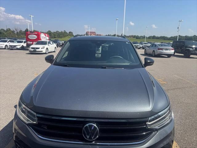 2023 Volkswagen Tiguan 2.0T SE R-Line Black for sale in Shiloh, IL