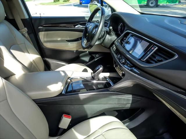 2020 Buick Enclave AWD Essence