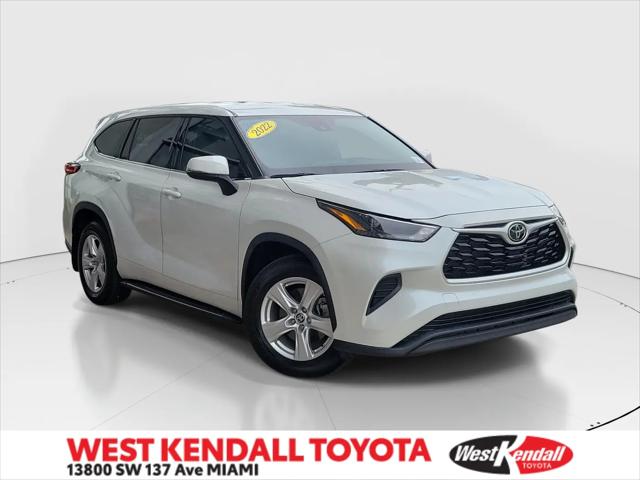 2022 Toyota Highlander L for sale in Miami, FL