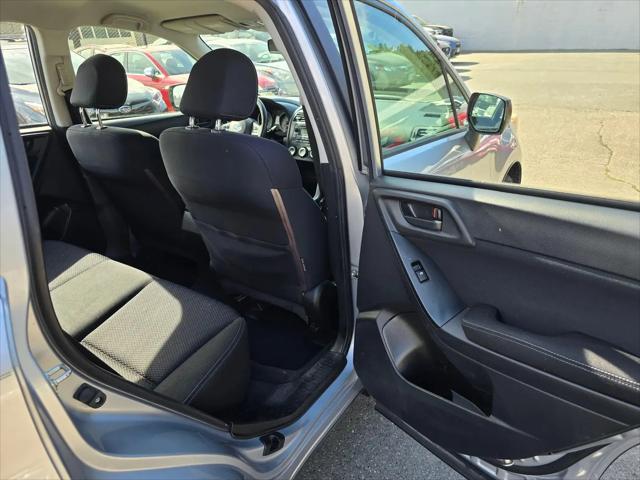 2014 Subaru Forester 2.5i