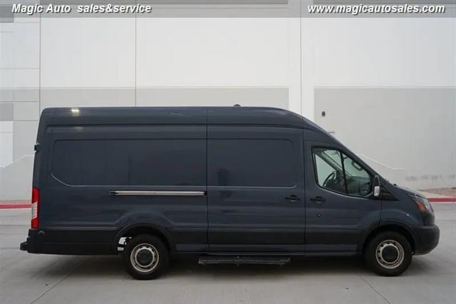 2019 Ford Transit T-250