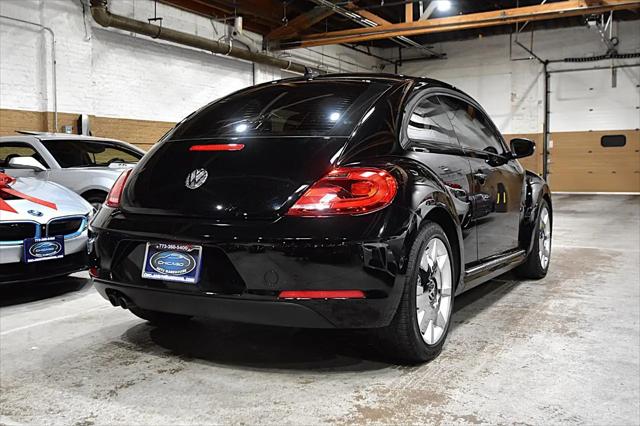 2012 Volkswagen Beetle 2.5L w/Sound/Nav PZEV