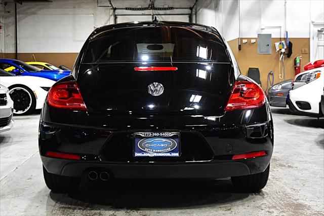 2012 Volkswagen Beetle 2.5L w/Sound/Nav PZEV