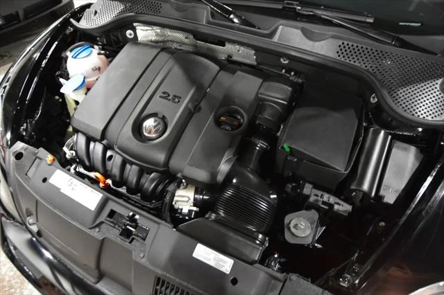 2012 Volkswagen Beetle 2.5L w/Sound/Nav PZEV