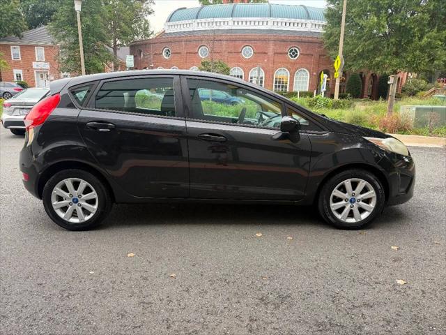 2012 Ford Fiesta SE