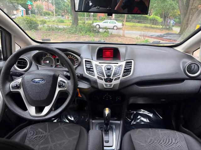 2012 Ford Fiesta SE