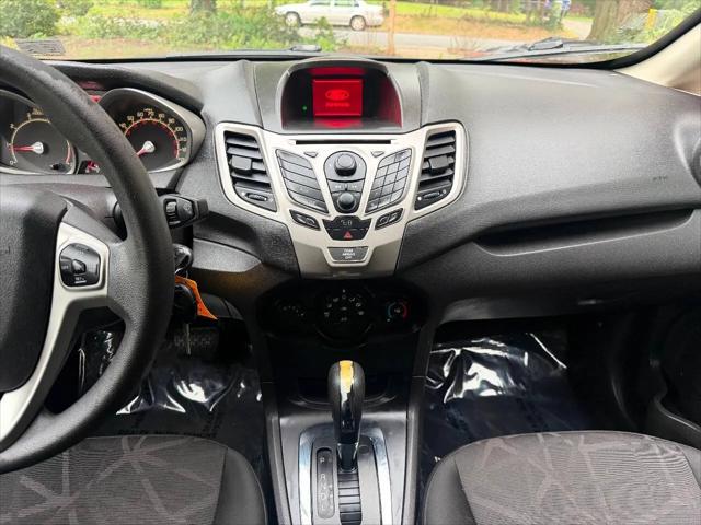 2012 Ford Fiesta SE