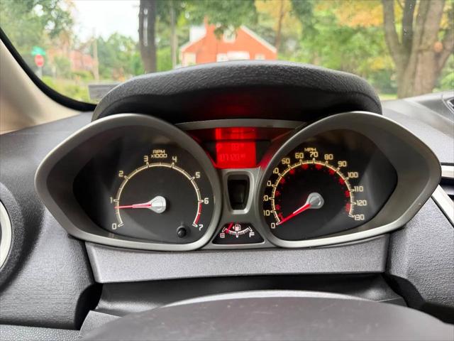 2012 Ford Fiesta SE