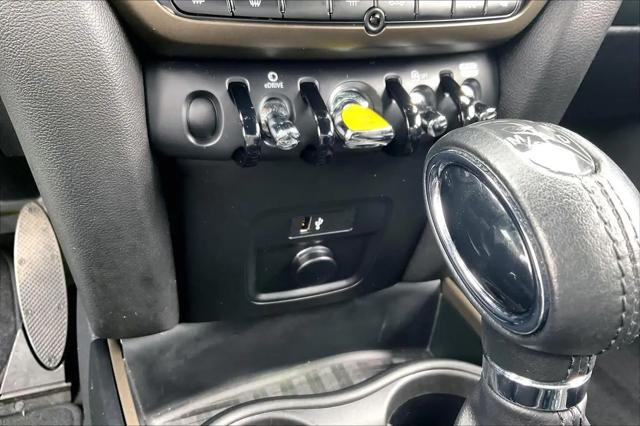 2019 MINI E Countryman Cooper S