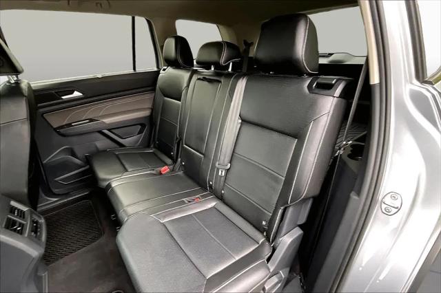 2021 Volkswagen Atlas 3.6L V6 SE w/Technology R-Line