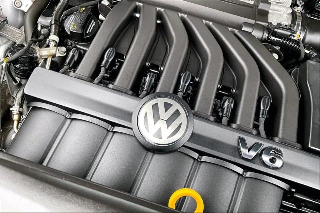 2021 Volkswagen Atlas 3.6L V6 SE w/Technology R-Line